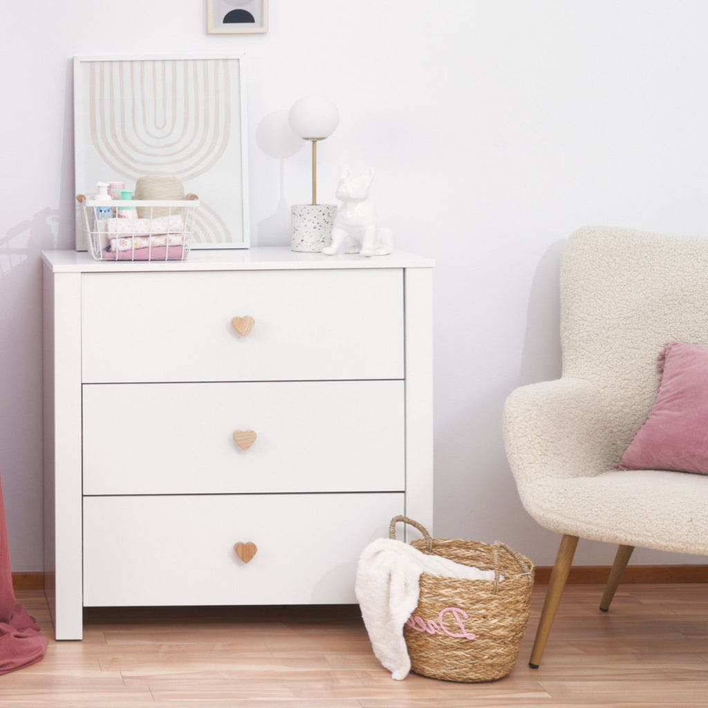 Lieve commode met verschoonblad – detail