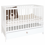 Beau babybed met lade en bijtranden 120x60 – vooraanzicht