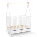 Tipi Dreamy babybed met lade en wieltjes 120x60 – vooraanzicht