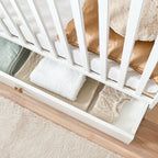 Lieve babybed met lade – detail lattenbodem