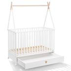 Tipi Dreamy babybed met lade en wieltjes – sfeerbeeld