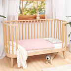 Principal kinderbed hout als sofa bij raam