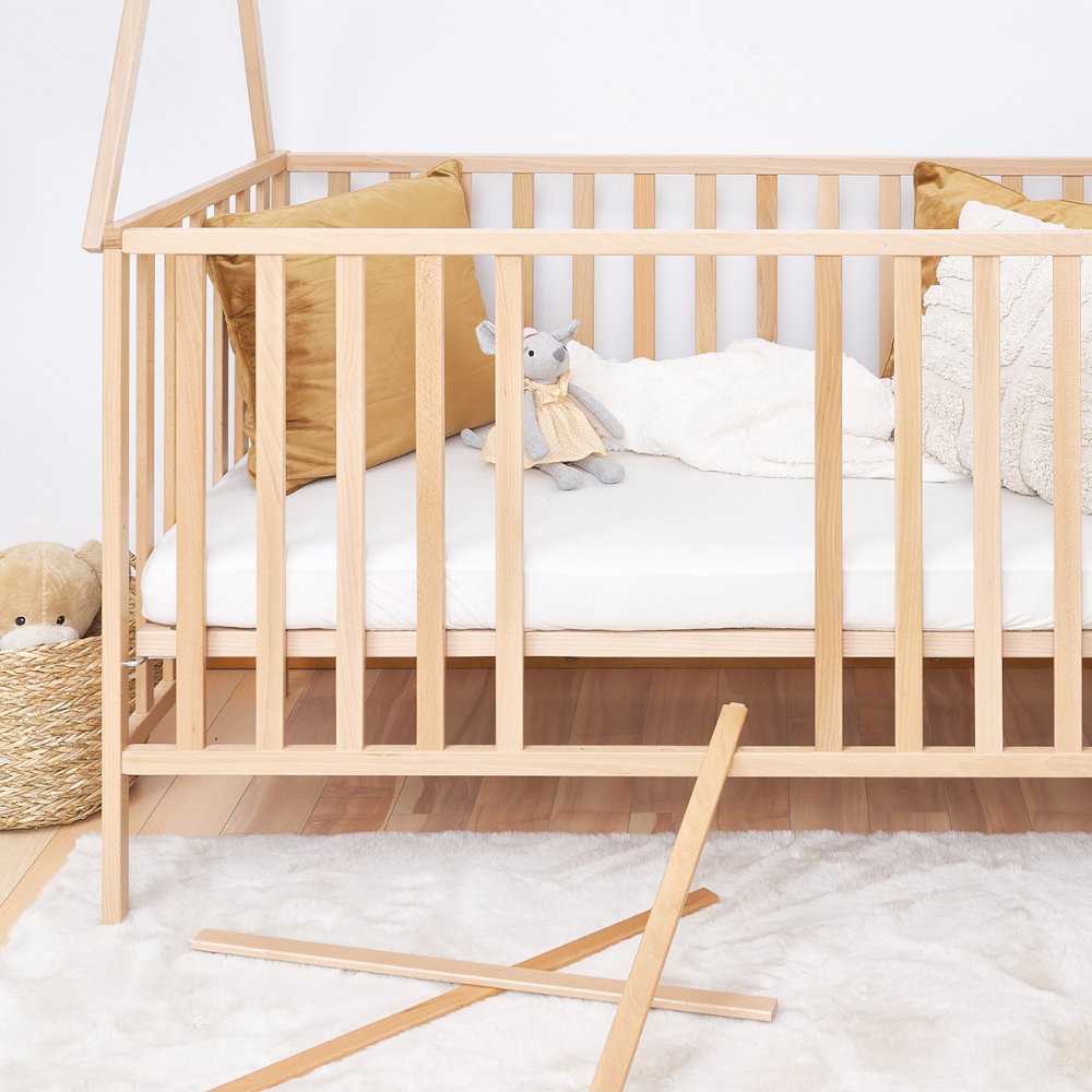 Tipi babybed naturel sfeerbeeld met knuffel