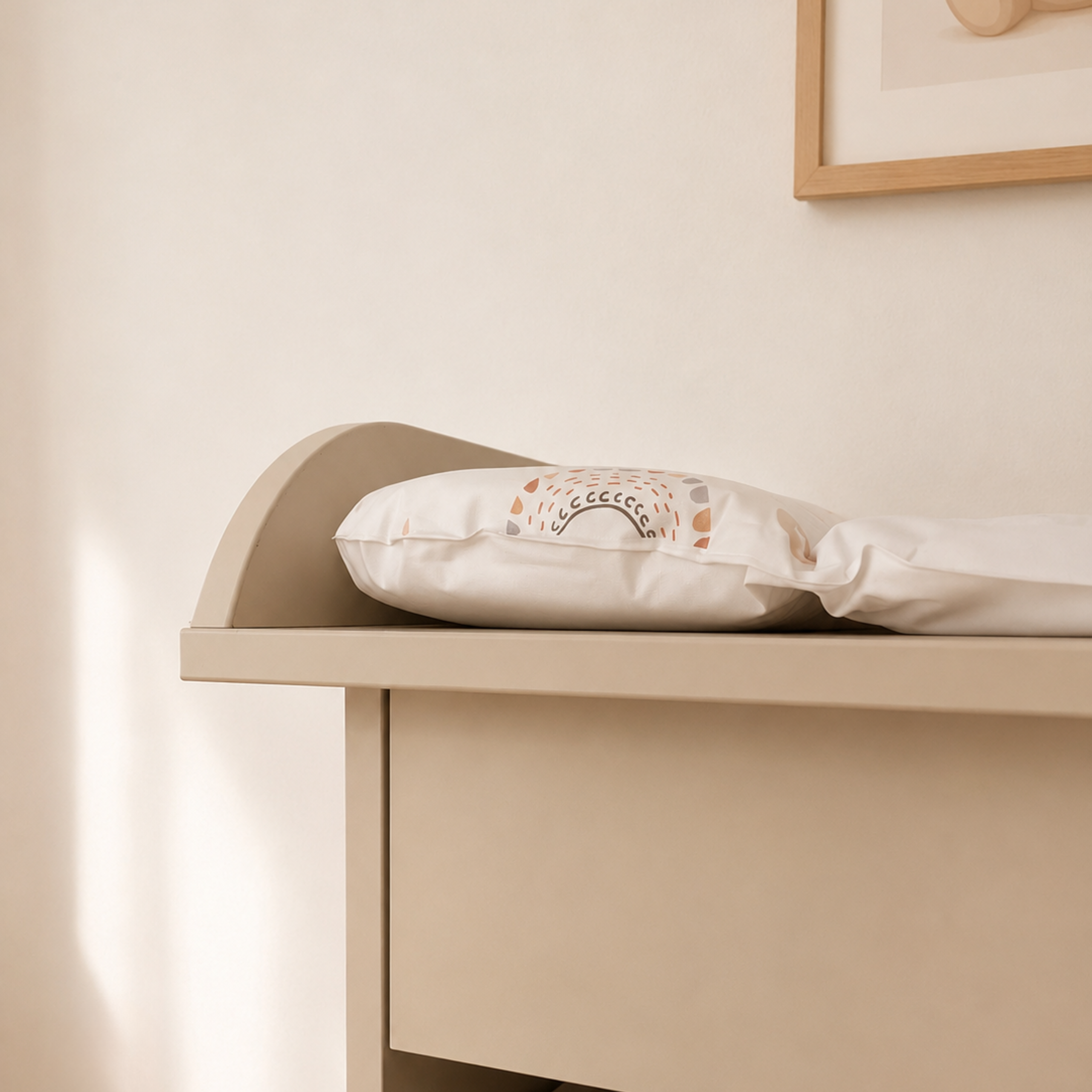 Noor commode cashmere detail verschoonblad hoek