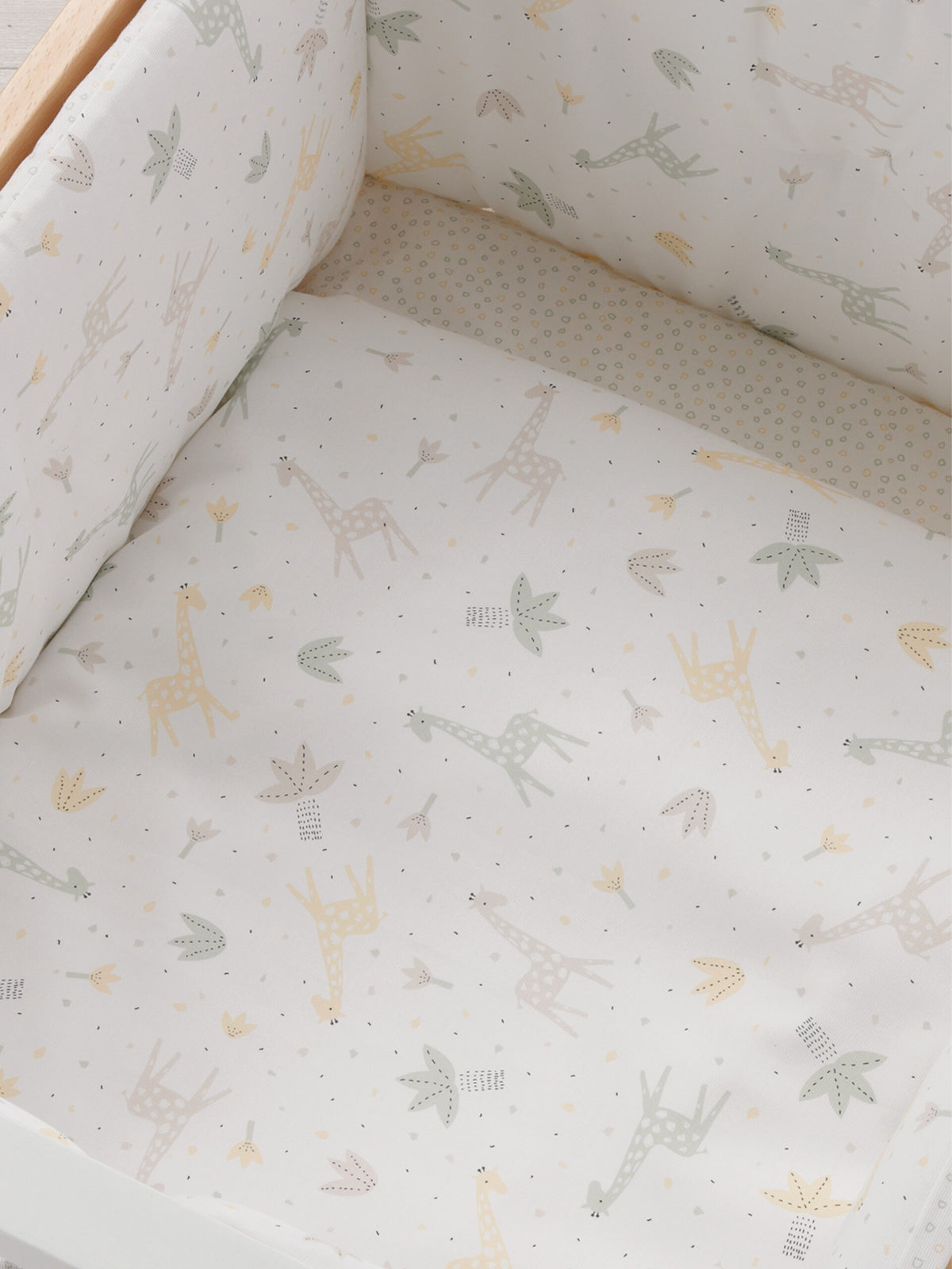 Vera Giraffe beddenset – officiële Erbesi productfoto