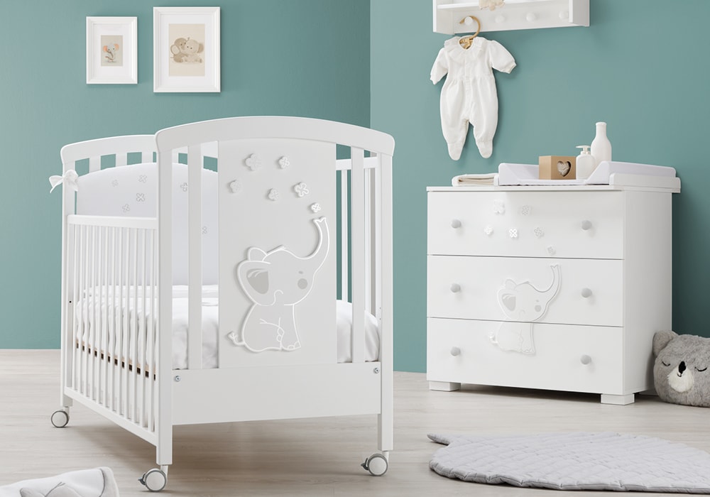 Britt babybed – officieel Erbesi Elly sfeerbeeld