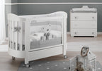 Bas ovaal babybed met doorlopende ovale vorm