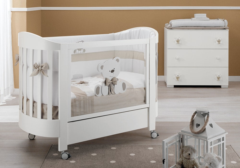 Bas ovaal babybed, tweede uitvoering