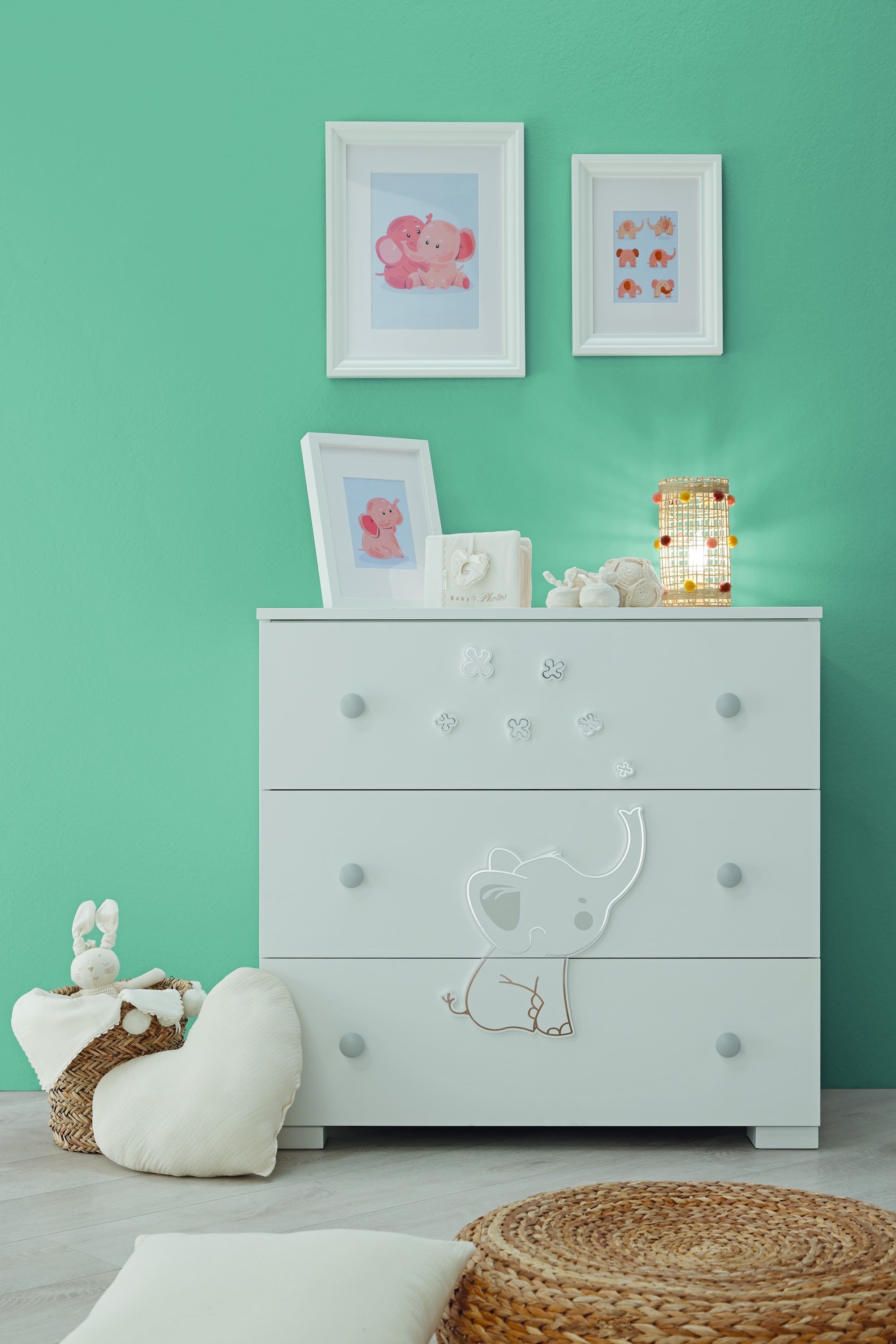 Britt commode in een babykamer