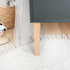 Noor babybed grijs sfeerbeeld in kinderkamer