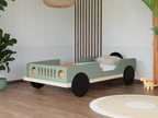 Scout autobed in saliegroen, open terreinwagen met bumper in naturel hout